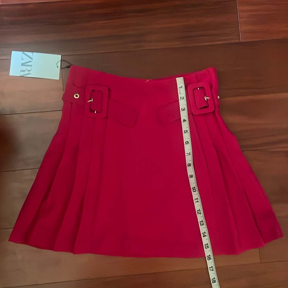 NEW ZARA PLEATED BUCKLED MINI SKIRT RASPBERRY 9878/092 NWT - Picture 12 of 16